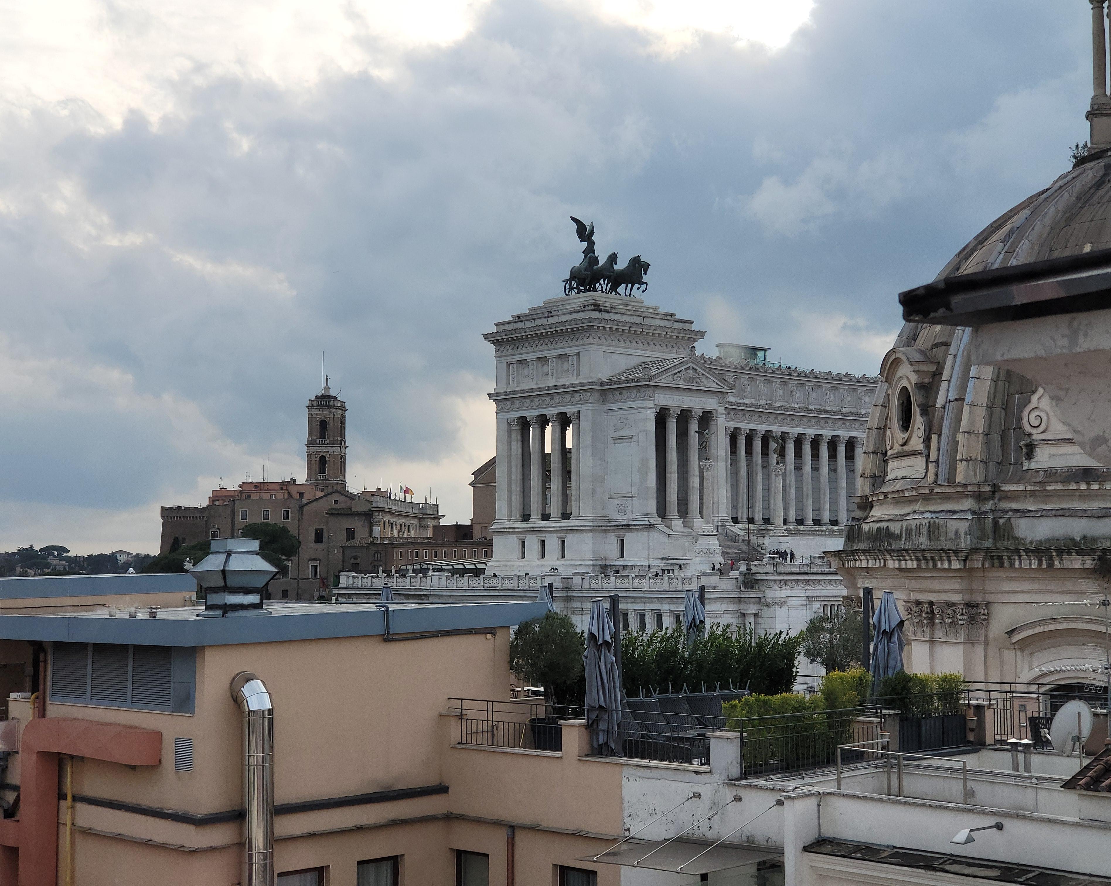 Hotel H10 Palazzo Galla Rom Exterior foto